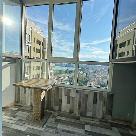 Solo Apartment Virmenska كييف المظهر الخارجي الصورة