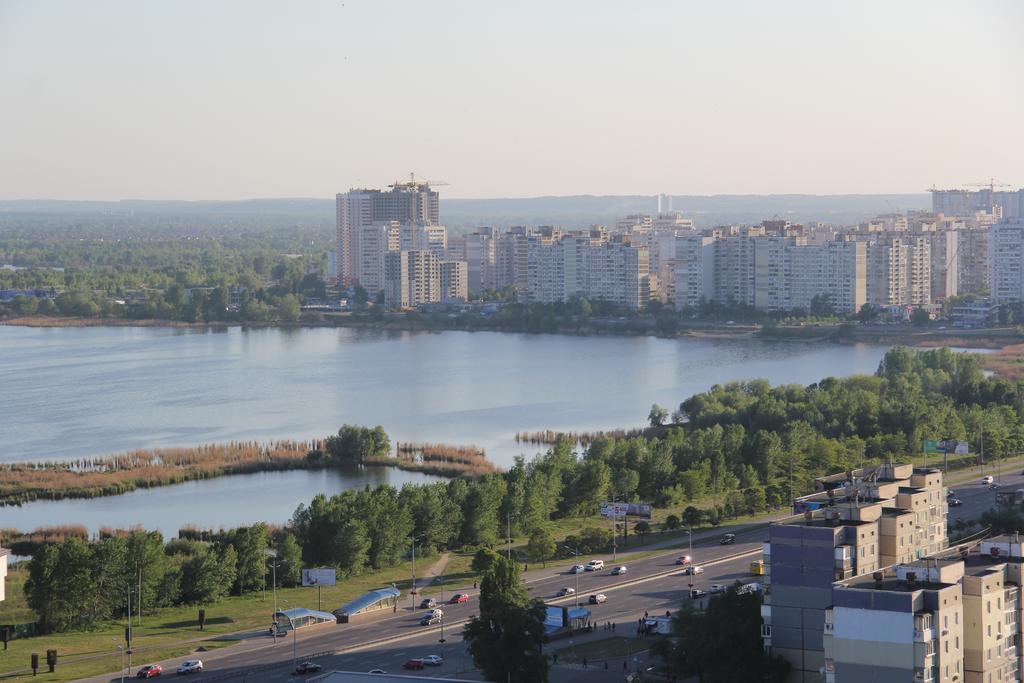Solo Apartment Virmenska كييف المظهر الخارجي الصورة